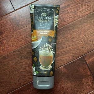 Vanilla Mocha Cafe Body Cream and Shower Gel